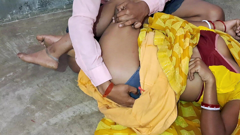 Trilokinath: bhaartiy ganv ki naukraani