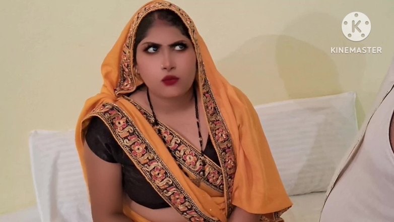Payalxxx1: Tailleur gauche, demi-sœur indienne, sexe