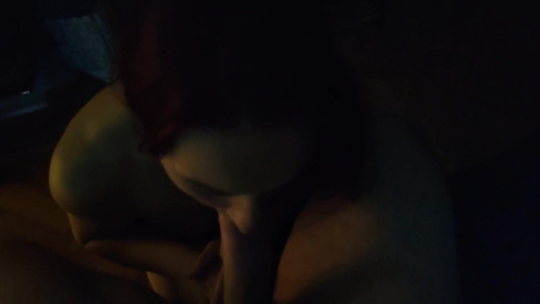 JelaiBora: Her fırsatta onun sikini emmeyi seviyorum