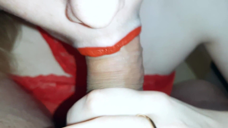 Sweet Hot mouth: Ratu blowjob merah, menghisap zakar untuk Halloween, tonton ke hujung,...