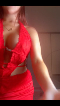 Tranny Shows Her Body off in Silly Videos