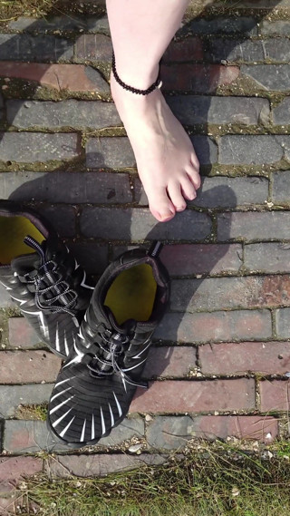 Footfetish: ホルマージエルの海岸の干潟での短い試験