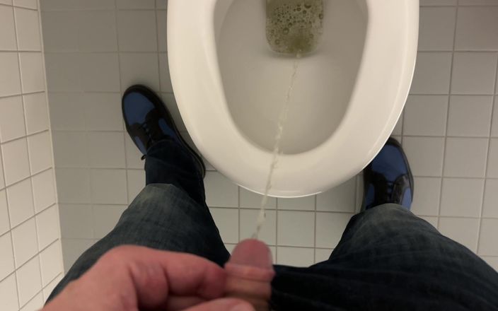 Wichskumpel: Küçük sünnek yarak, klinikte işiyor