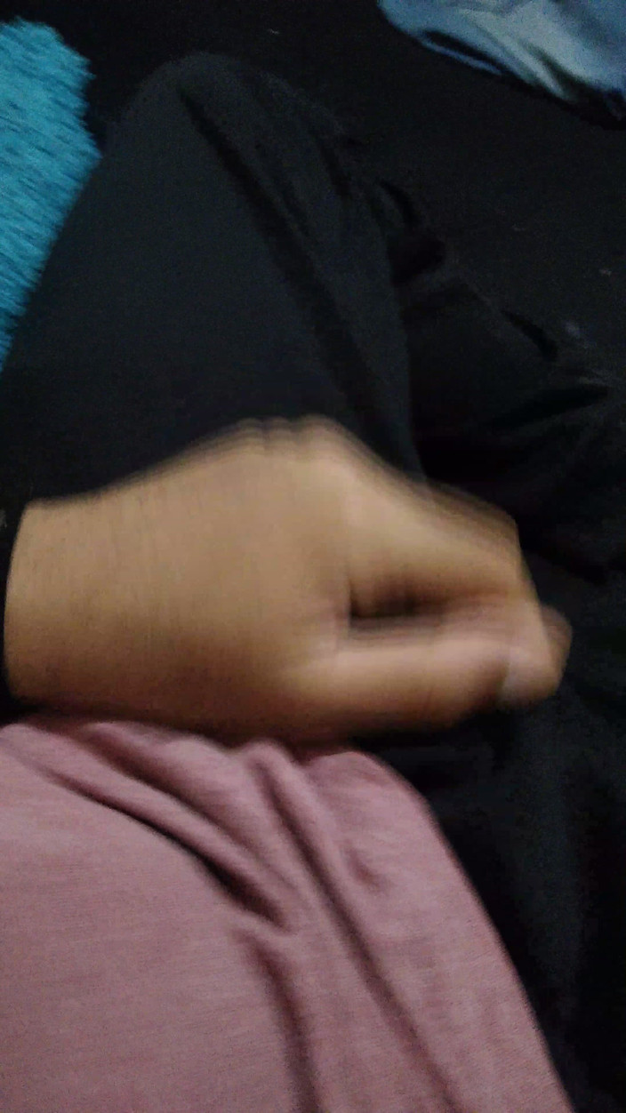 AlexAlejandro13: Provokativní doteky