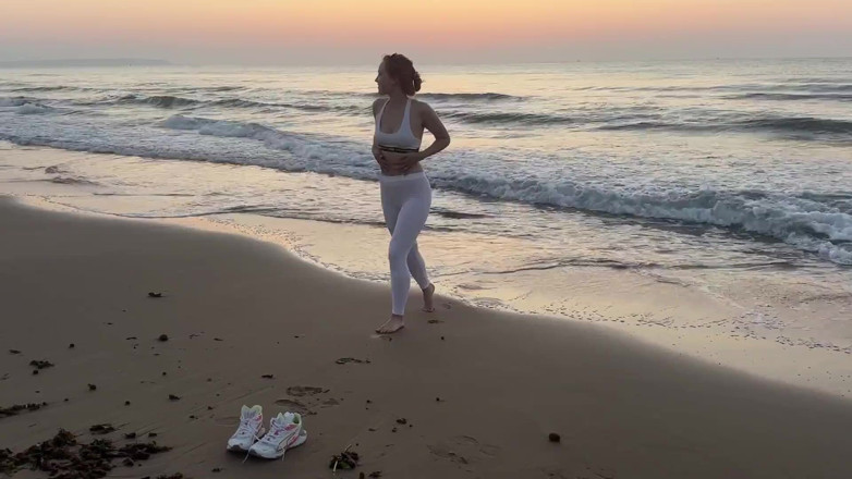 Sheryl X Sinclair: Naked Masturbation on the Sea!