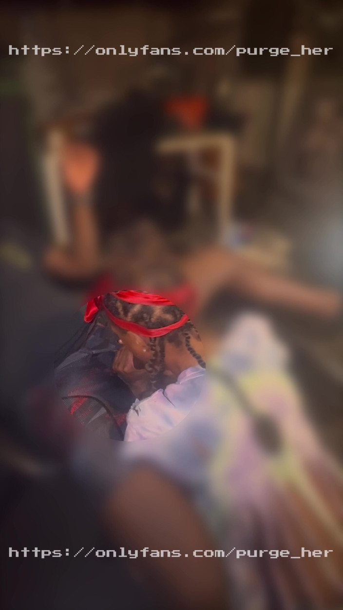 Purge_her: Ella No Podía Esperar Hasta Que Me Vine a Ordeñar