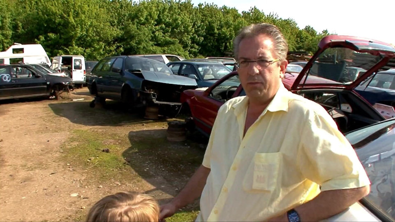 King Of Amateur: Pracovnice zezadu na vrakoviště