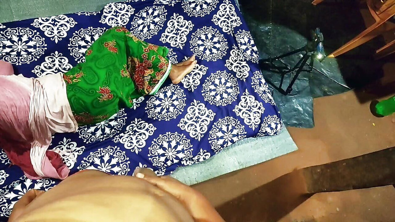 ChickenPuti: Pegue e passe a noite nepali sujo conversa