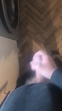 Fast Jerk off