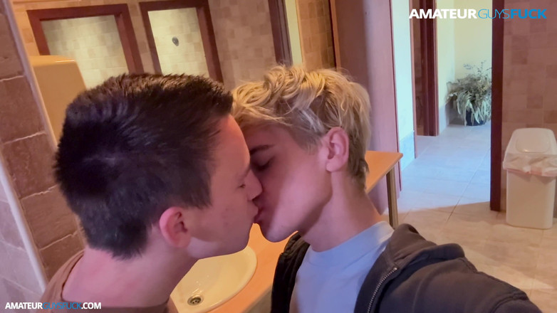 Amateur Guys Fuck: Agf014:: a Naughty Couple Sneaks off to Have Some Dirty...