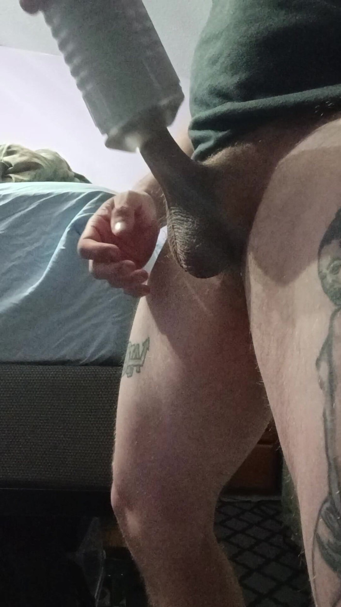 Themilkman618: Gooning Bwc postel a hračka Max 2 od Lovense Kape cum