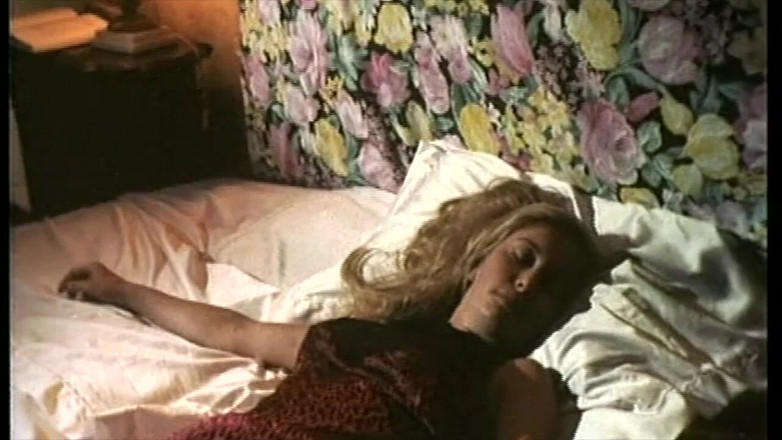 Inthe MILF room: Моана і її розпусні подруги займаються сексом у кожному куточку будинку