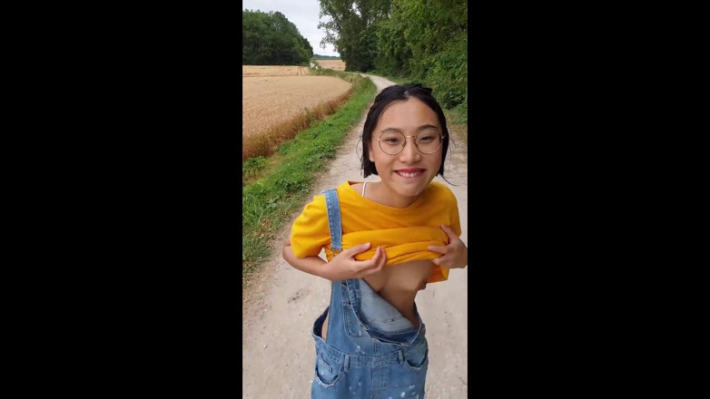 SpicyGum: June Liu - estudante chinesa ao ar livre bate boquete