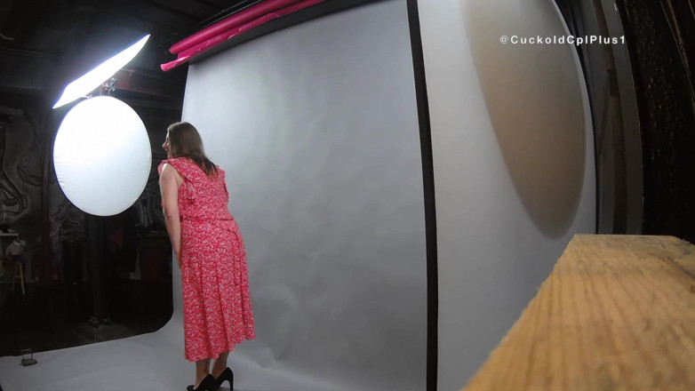 HotwifeRachel: Photoshoot behind the scenes