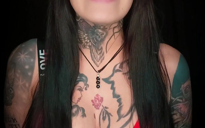 Darcy Diamond: Jsi patetický... a ty to víš