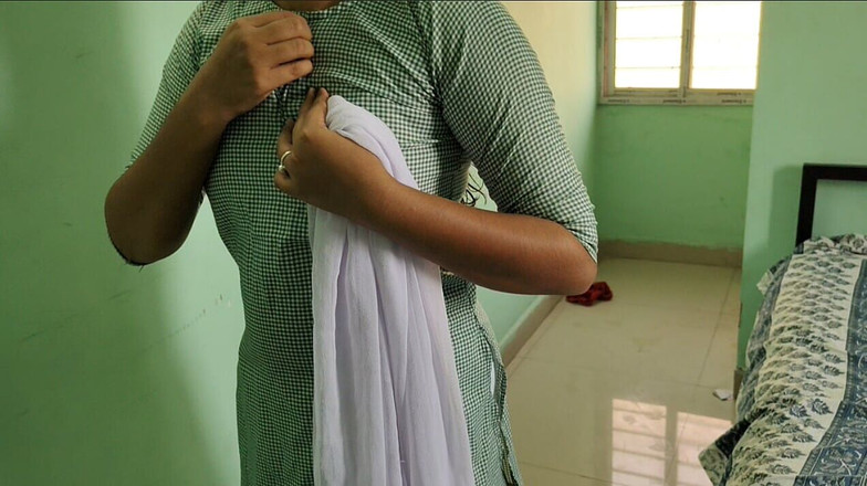 Mili bhabi: Desi ragazza indiana del college fa sesso con il fratellastro