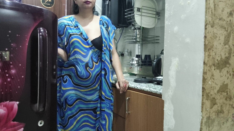 Saarabhabhi6: Indian Stepmom Watches and Enters Her Stepson's Kitchen to Fuck...