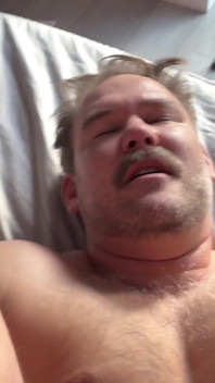 Mason cross banh ra stepdaddy dan với con cu khổng lồ của anh ấy không cắt