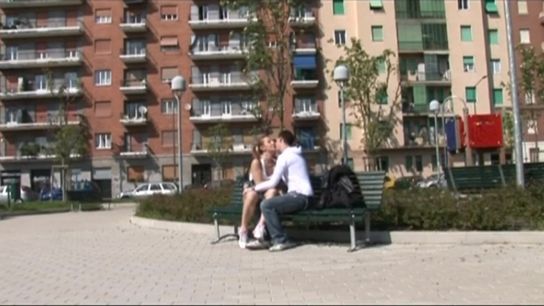 My porn family: Rijpe man laat zijn jonge stiefmoeder achter en laat haar...