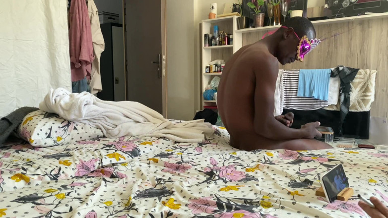 Jollyfuckingoldman: Paroháč manžel si pronajal velkého černého ptáka, aby ošukal děvku manželku, část 3