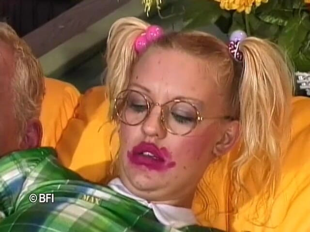 Nasty matures and dirty grannies club: Max de vuile opa deel 1