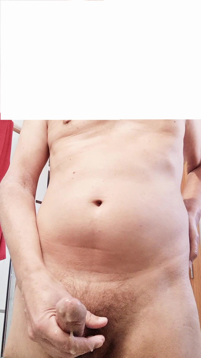 Rafael Torreano: Mastürbasyon, boşalma ve duş ile tam sabah rutini