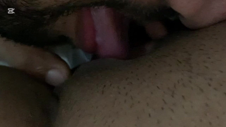 Romantic couple Sri Lanka: Nemohla Zvládnout Celou Tu Lásku