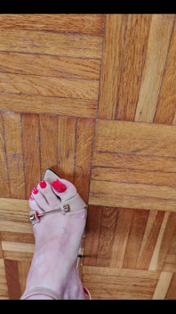 Hello Foot Lovers