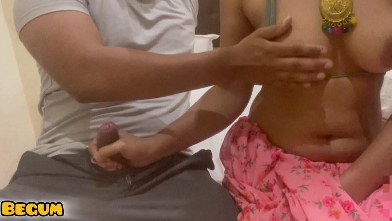 Rukshaar Begum: Desi Bhabhi zerżnięta przez swojego byłego kochanka w jej domu...