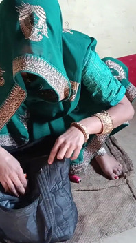 Desi Hot Wife Very Cute