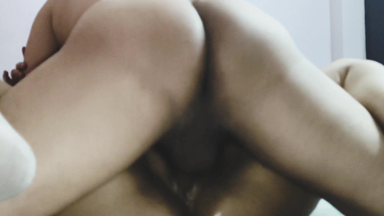 Sexybaby: Je baise la belle-sœur du voisin avec de l’huile