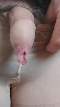 Bú âm vật tuyệt đẹp của mẹ kế - cậu bé ngoan!