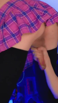 Sapık yarak harika sahne boşalması ile femboy ile sağıyor