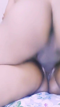 Seksi erkek arkadaşımı aradım ve sert sikildim