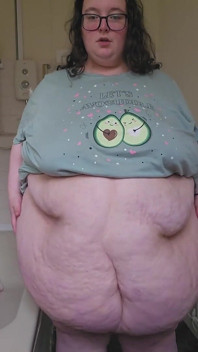 Belly Play in the Bathroom with SSBBW Goddess
