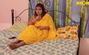 Indian Savita Bhabhi: Kajal la bhabhi se fait baiser par son beau-père