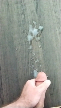 Slo Mo wytryski