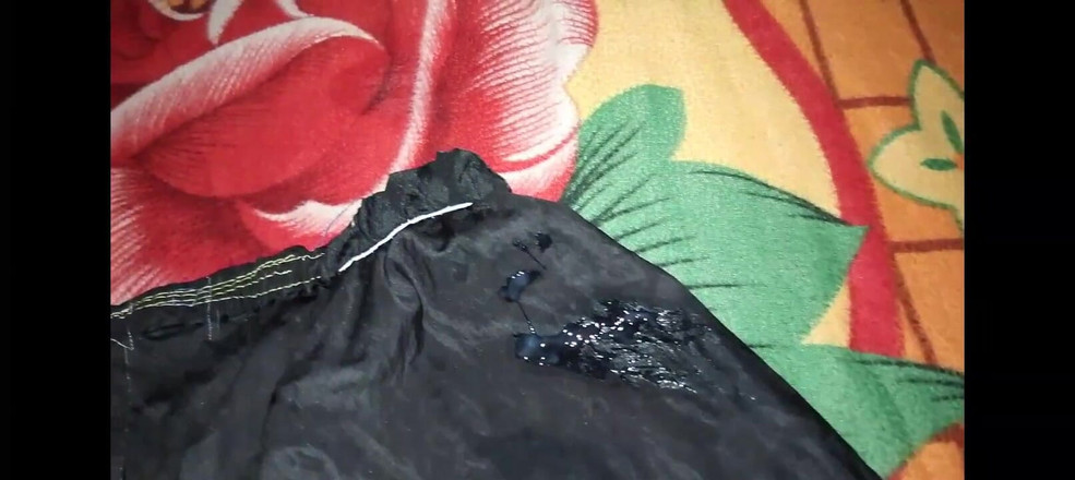 Masturbator emmy: 妻のようにベッドを抱く