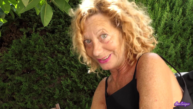 Anne Swinger: Sua professora gostosa ...