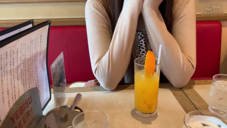MBM3988: M624g08 Sesso gonzo in un hotel dell'amore con una bella...