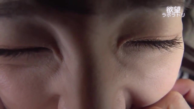 Lust lab: Saya Mengimpikan Impian Panjang Dan Tidak Berkesudahan Dikelilingi Oleh Pakaian...