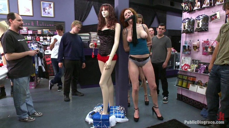 Public Disgrace by Kink: Cur lărgit futut 