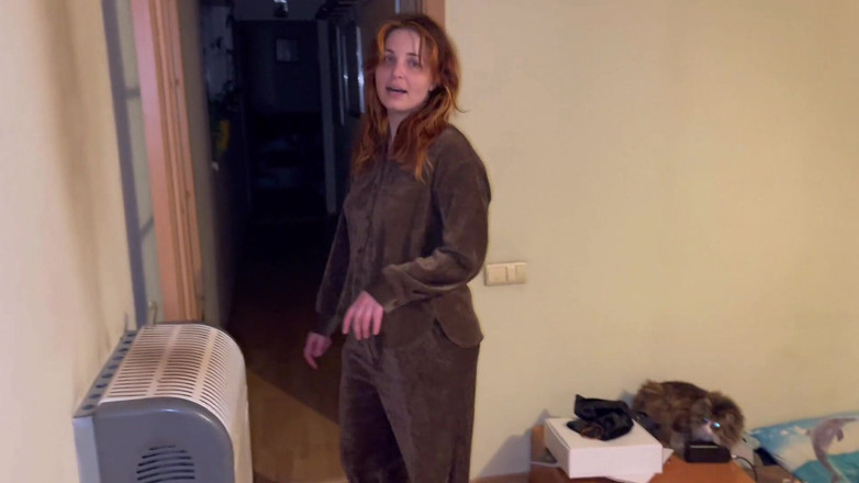 Elena917: Игра со щенком с превращением в щенка и обратно