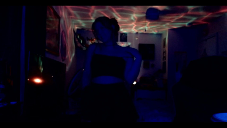 Alli Anderson: Místnost jako klub