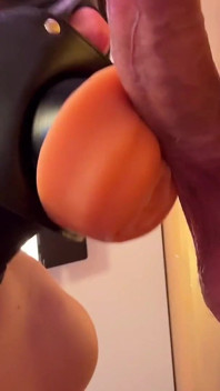 Tesão Hetero Descarrega Carga Maciça Na Buceta Da Boca Do Gloryhole - Engolida Instantaneamente!
