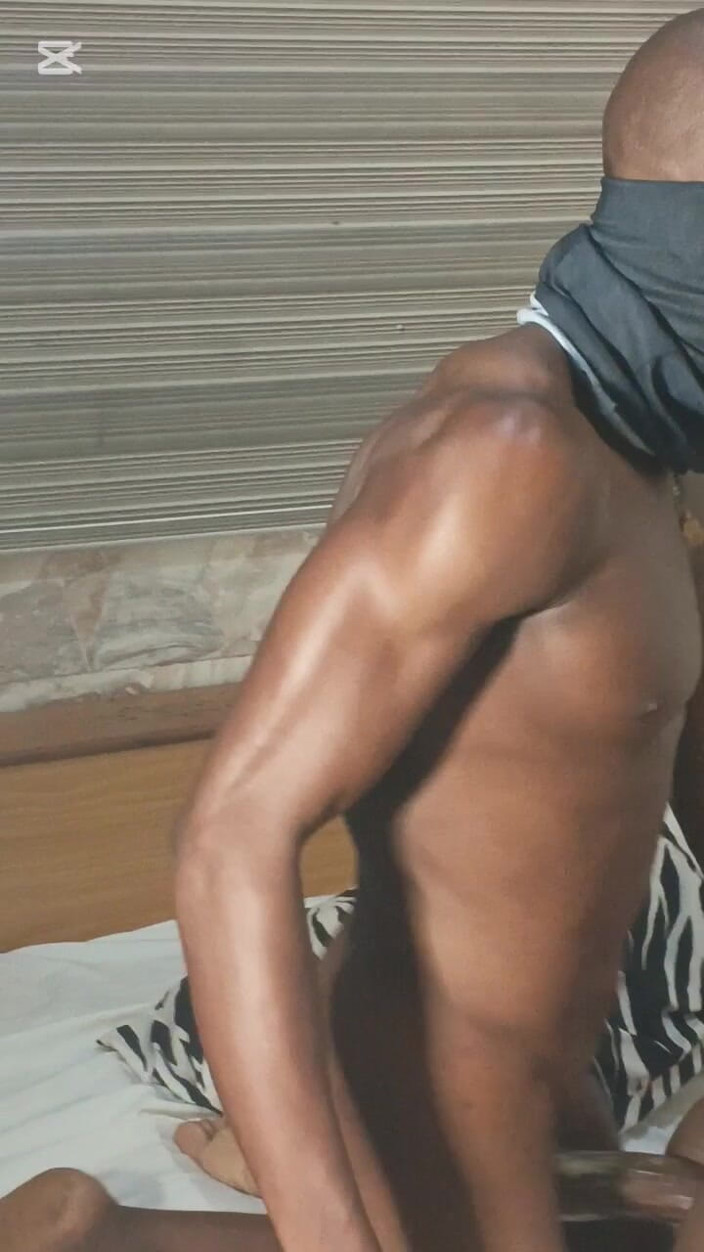 Bolatheboss: Scena wiercenia Papi wcześnie rano 1