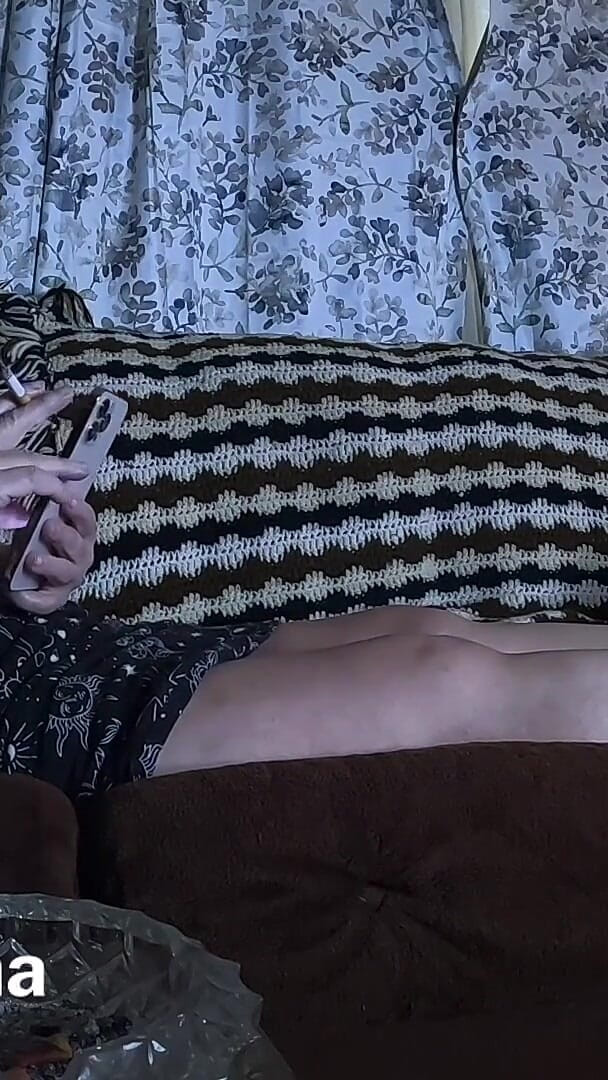 Massage My Feet as Ignore You (Homestead mama) Massage My Feet as Ignore You (Homestead mama)
