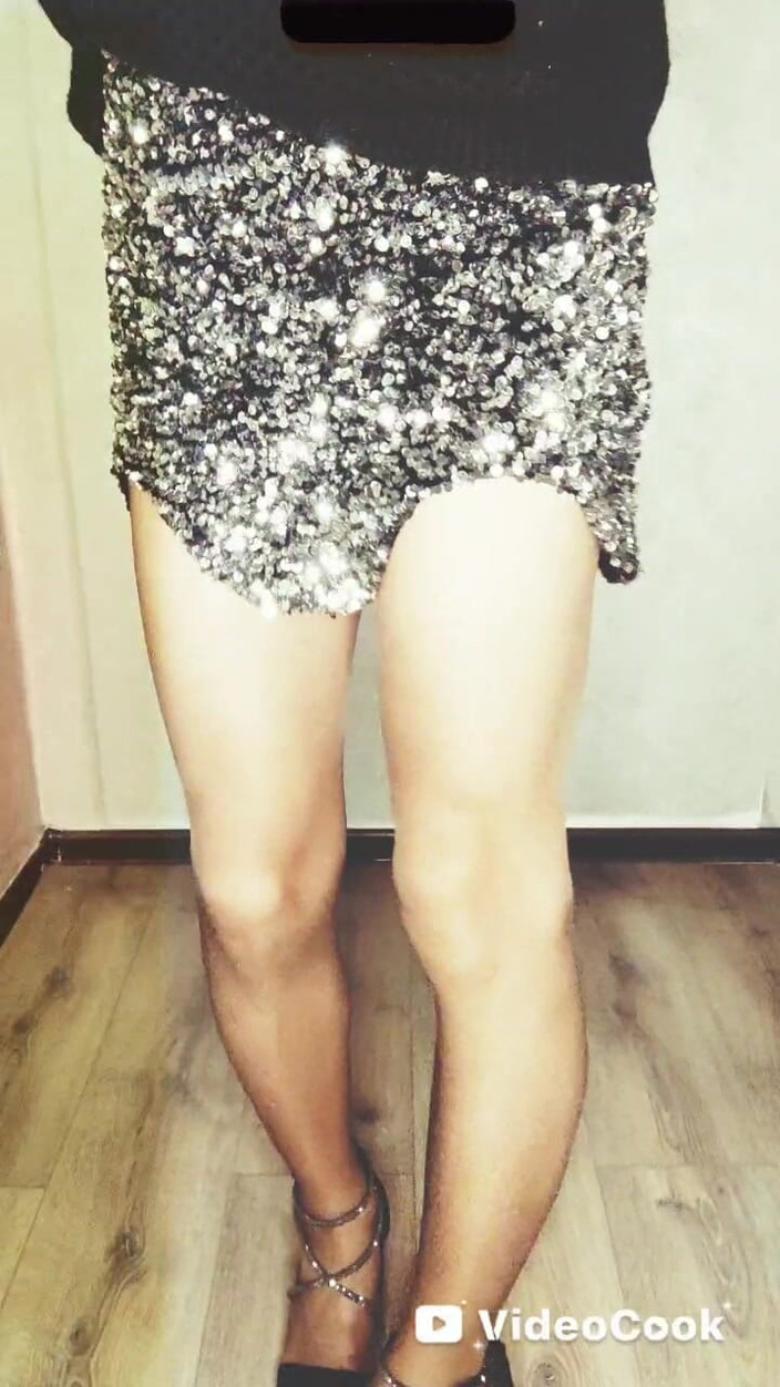 Lana Cross: Tarian Snksi