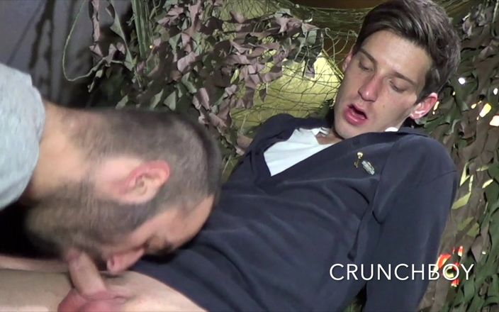 Hot rough sex special bareback: 2132 ragazzo scopata compra il suo migliore amico non gay...