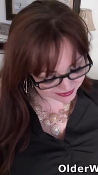 American BBW MILF Jewels Finger Fucks Her Mature Pussy in Pantyhose